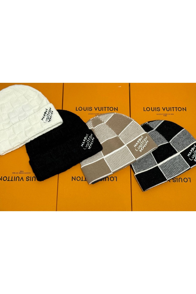 Lоuis Vuittоn Шапка logo-embroidered - Black