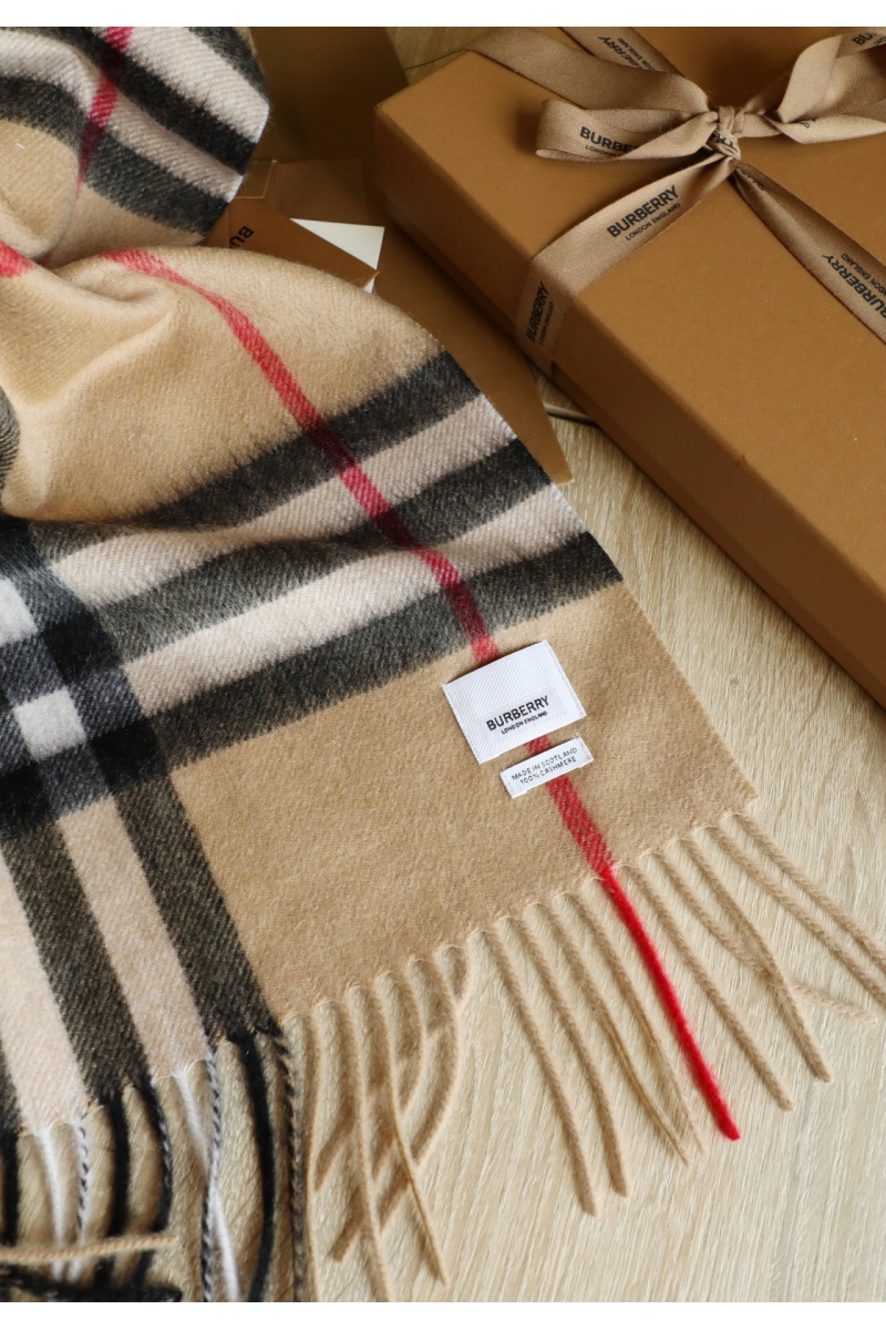 Burberry Шарф Check premium 168x30 см - Beige