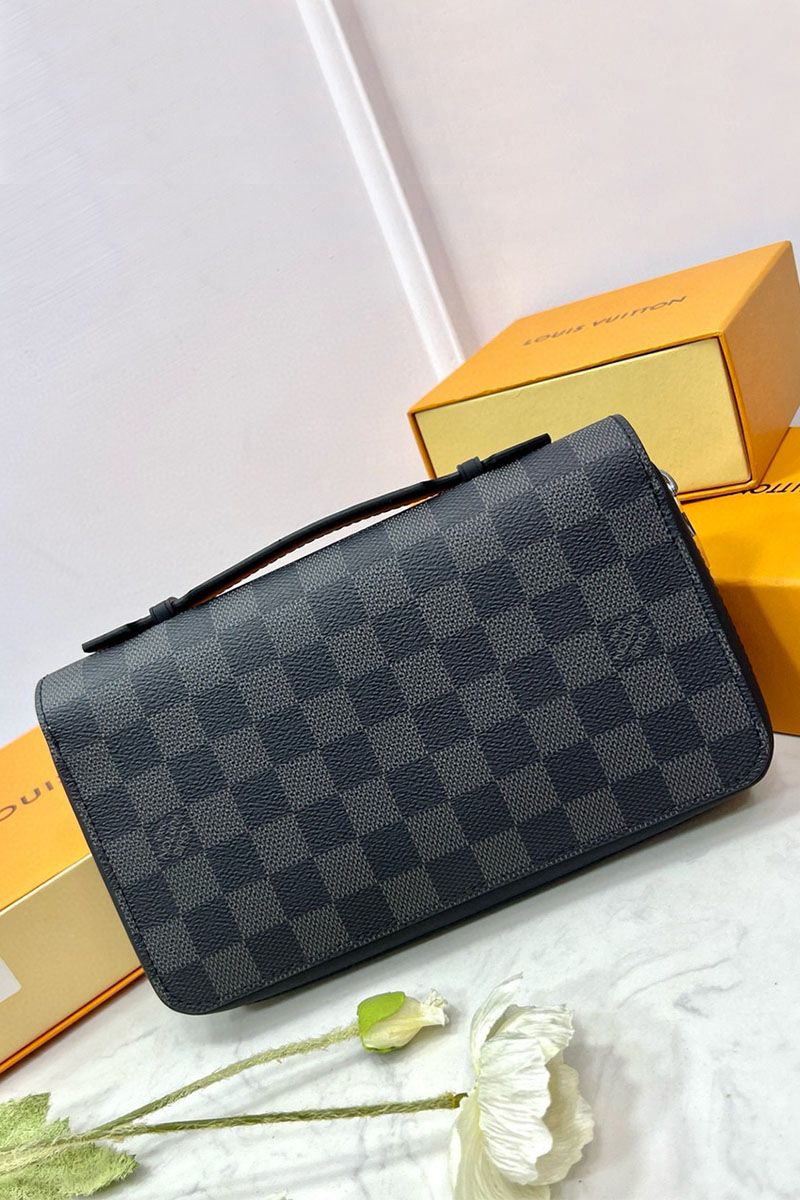 Lоuis Vuittоn Кожаное портмоне Zippy XL Premium 22x12x5 см