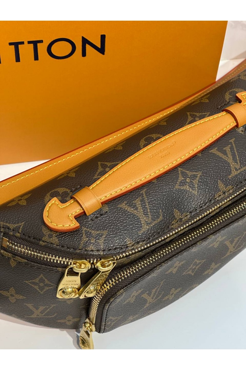 Lоuis Vuittоn Кожаная сумка Rush Bumbag premium 30x15x8 см