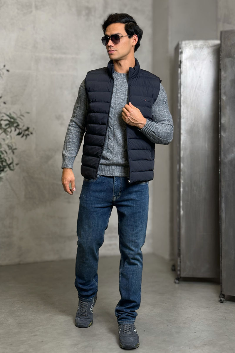 Kiton Мужской тёмно-синий жилет 