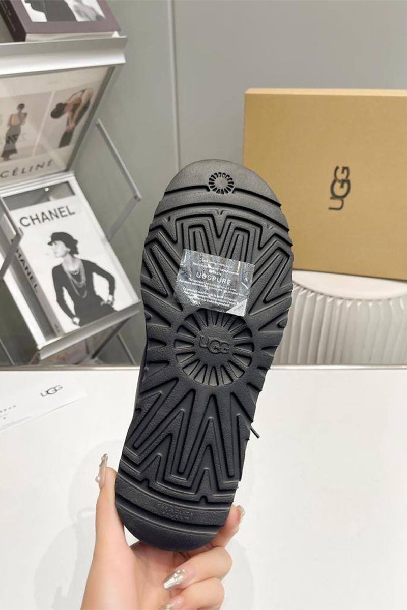 UGG Мужские ботинки Neumel - Black