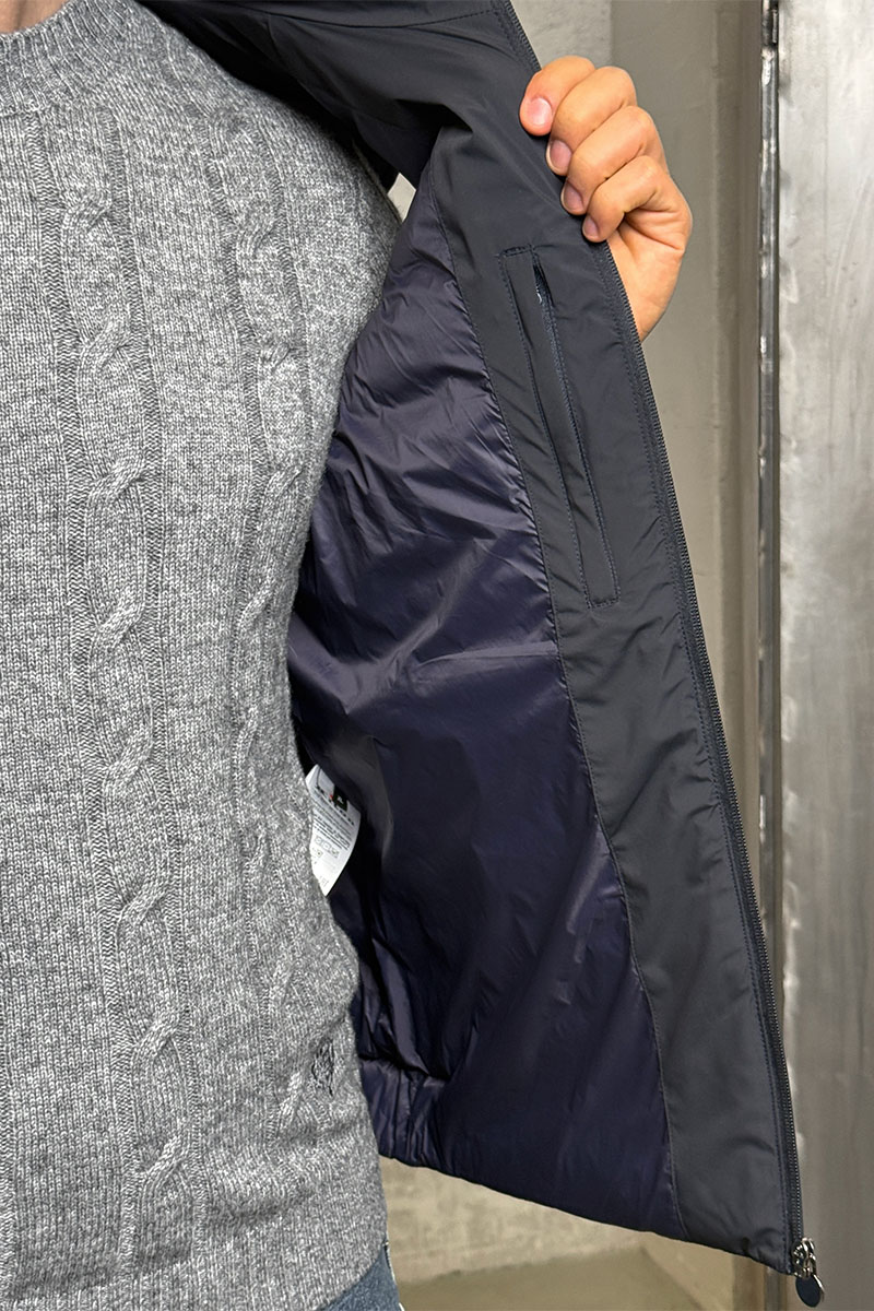 Kiton Мужской тёмно-синий жилет 