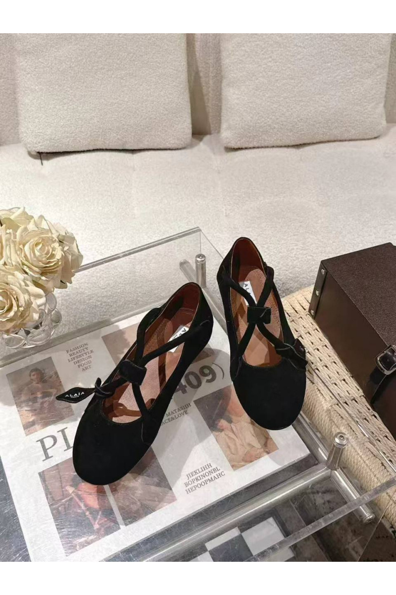 Designer Clothing Женские замшевые балетки Alaia