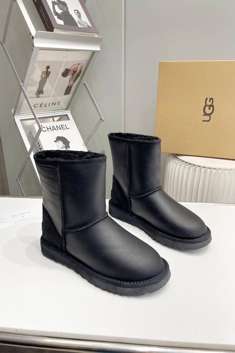 UGG Мужские чёрные ботинки Classic