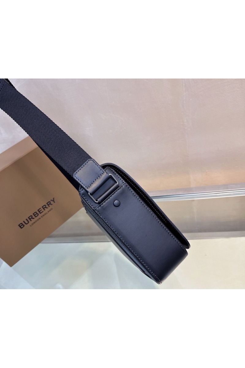 Burberry Кожаная сумка Alfred Premium 25.5x21.5x6.5 см