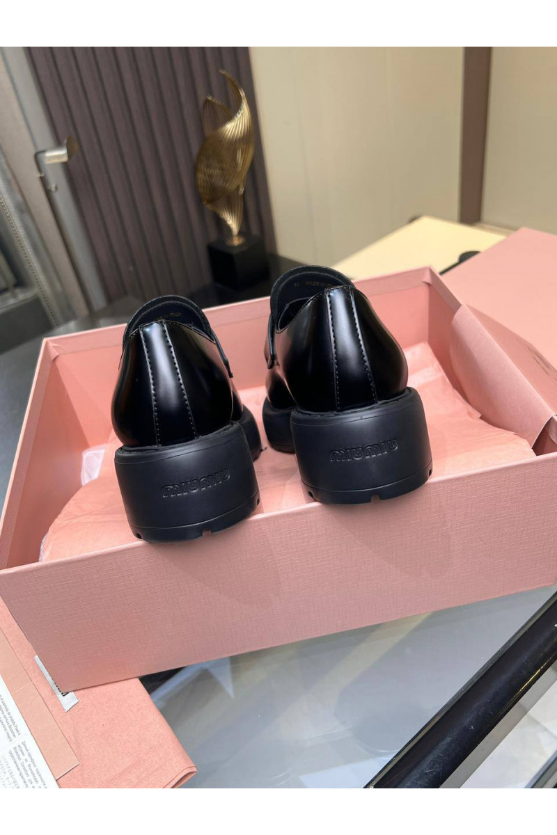 MIU MIU Женские кожаные лоферы premium  - Black