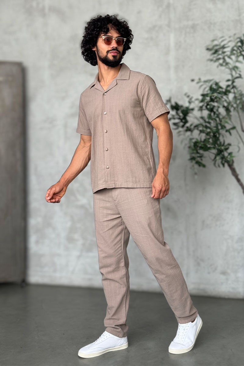 Loro Piana Мужская рубашка бежевого цвета