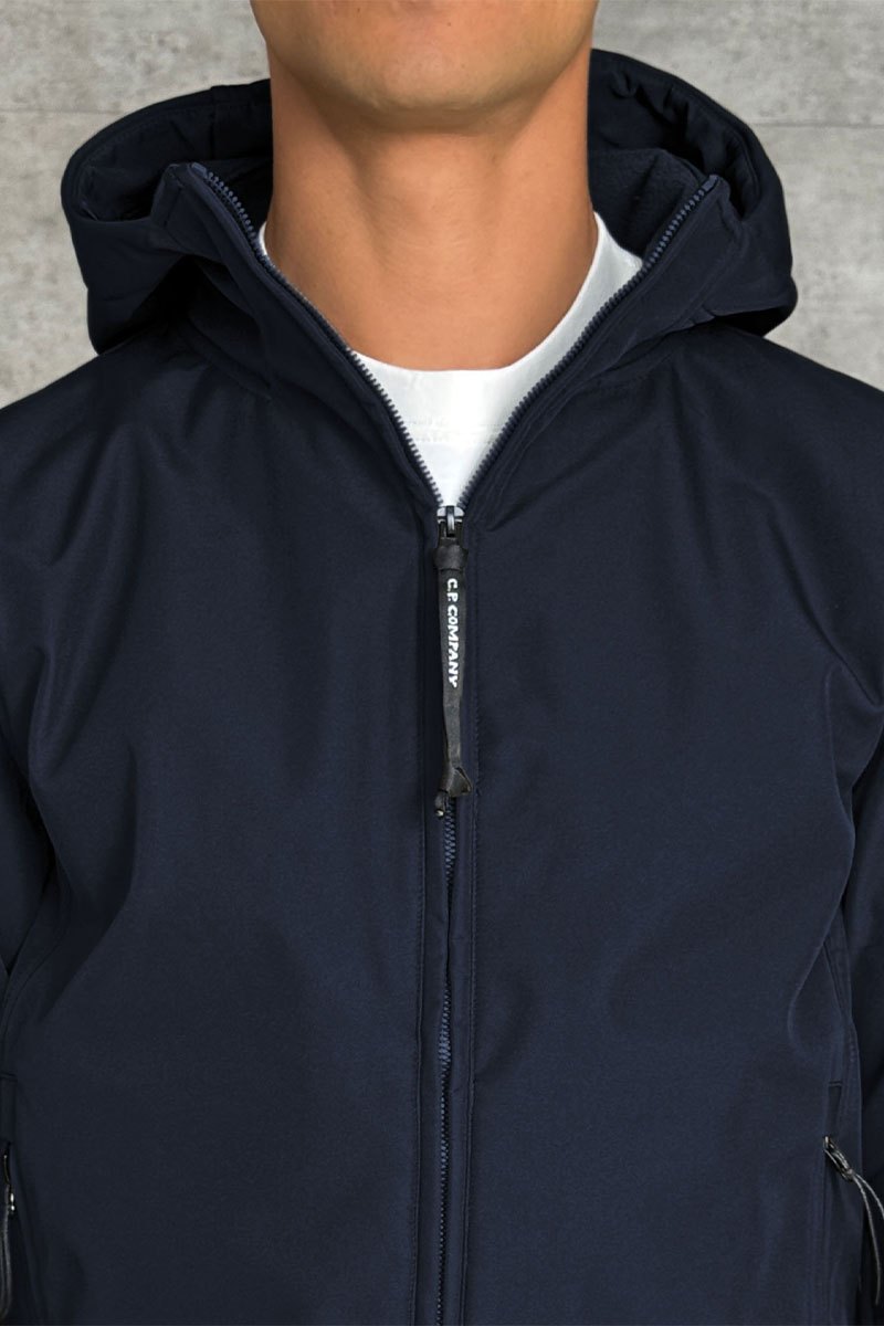 C.P. Company Синяя ветровка Pro-Tek lens detail 