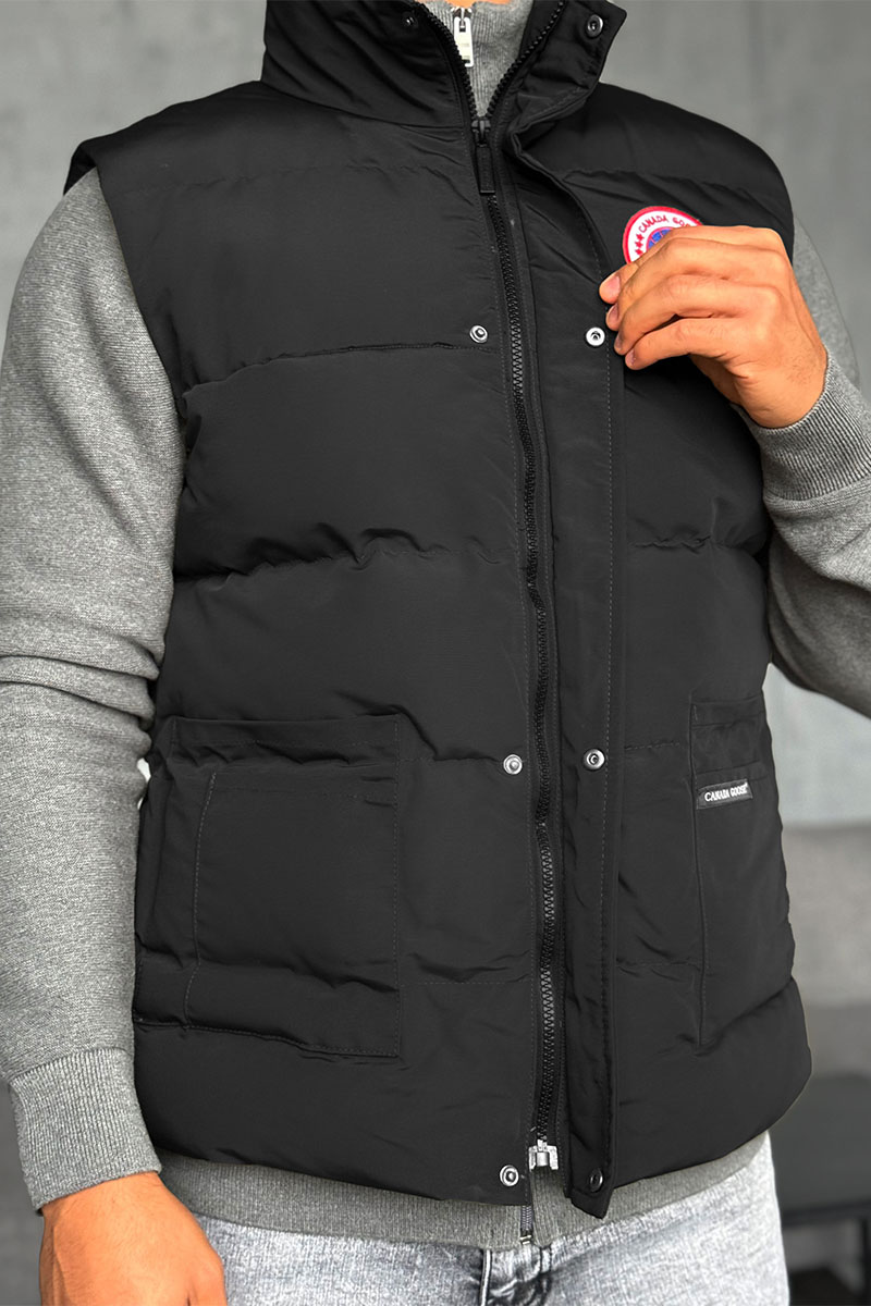 Canada Goose Жилет чёрного цвета logo-patch 