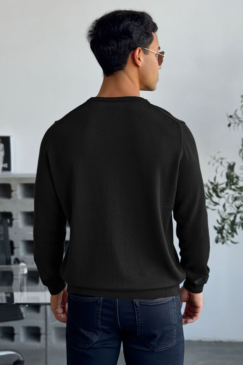 Emporio Armani EA7 Джемпер чёрного цвета 