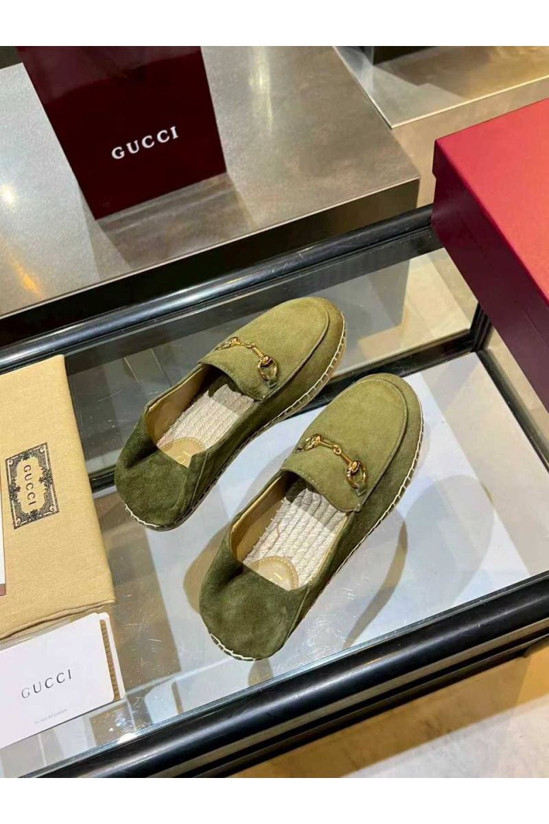 Gucci Женские замшевые лоферы GG Horsebit premium
