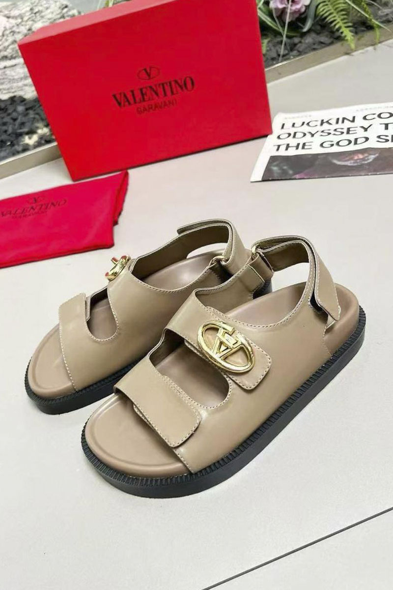 Valentino Женские кожаные сандалии Rockstud