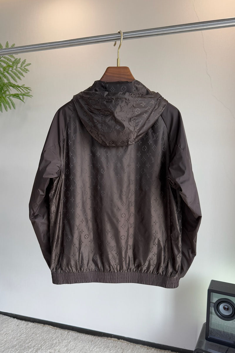 Lоuis Vuittоn Мужская коричневая ветровка Monogram 
