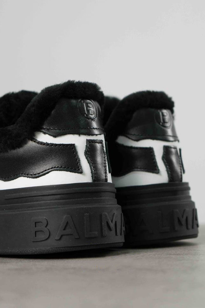 Balmain Кожаные кроссовки с мехом low-top - Black / White