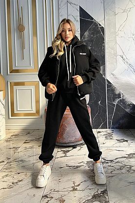 Женский чёрный костюм тройка 