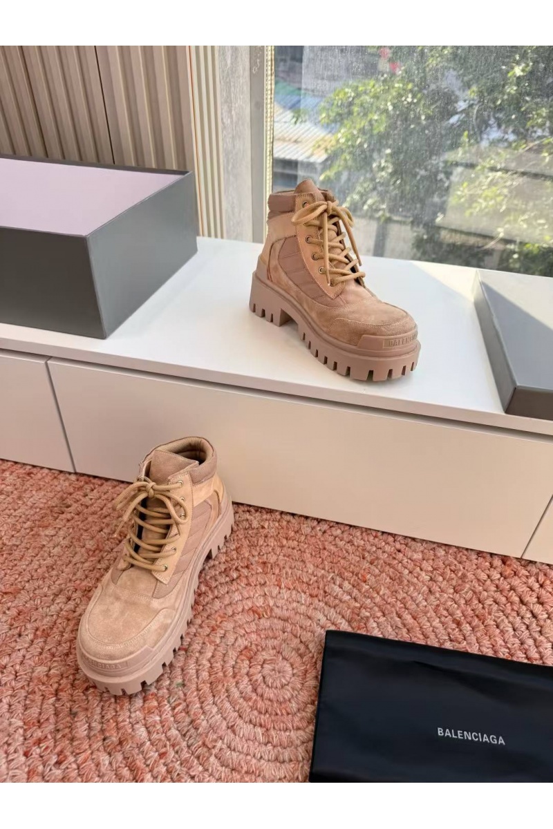 Balenciaga Женские ботинки Combat Strike Low premium