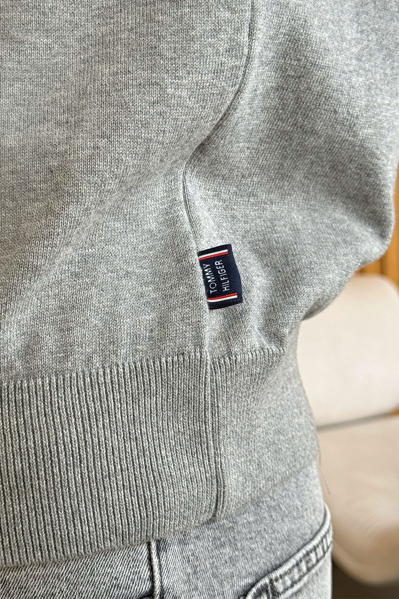 Tommy Hilfiger Мужской джемпер серого цвета