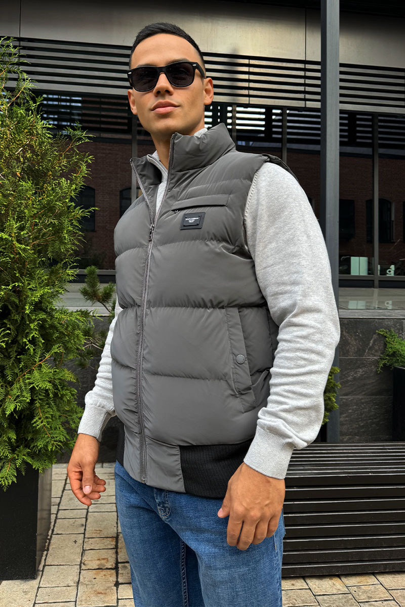 Dоlсе & Gаbbаnа Мужской серый жилет logo-plaque 