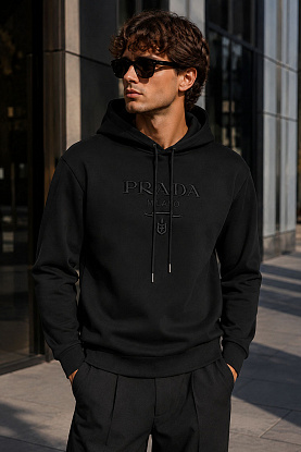 Мужское чёрное худи logo-embroidered 