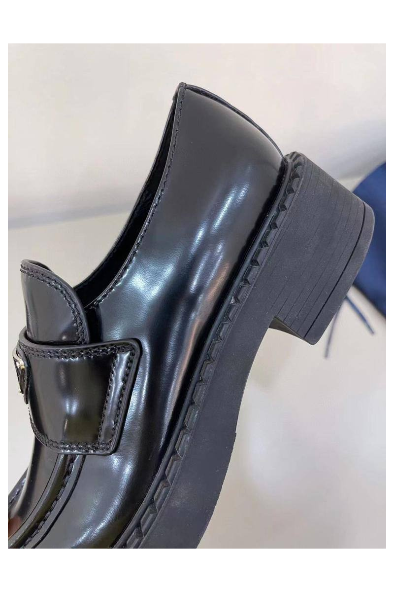 Prada Женские кожаные лоферы Premium - Black