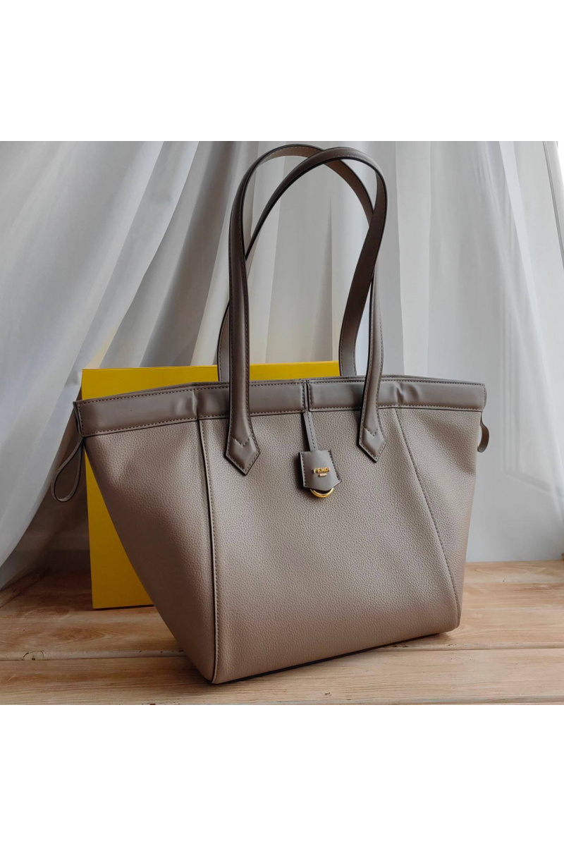 Fendi Кожаная сумка Origami Large 40x27 см