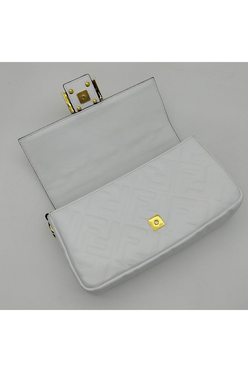 Fendi Кожаная сумка Medium Baguette FF motif 27x16 см (2 расцветки)