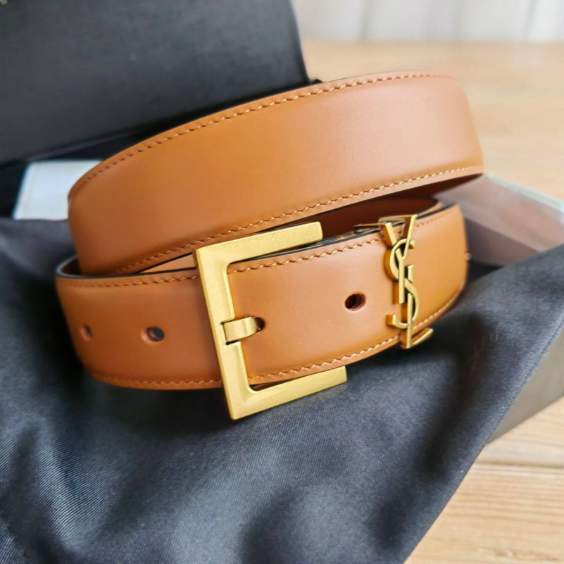 Yves Saint Laurent Кожаный ремень (ширина 3 см, длина 80 / 85 см)