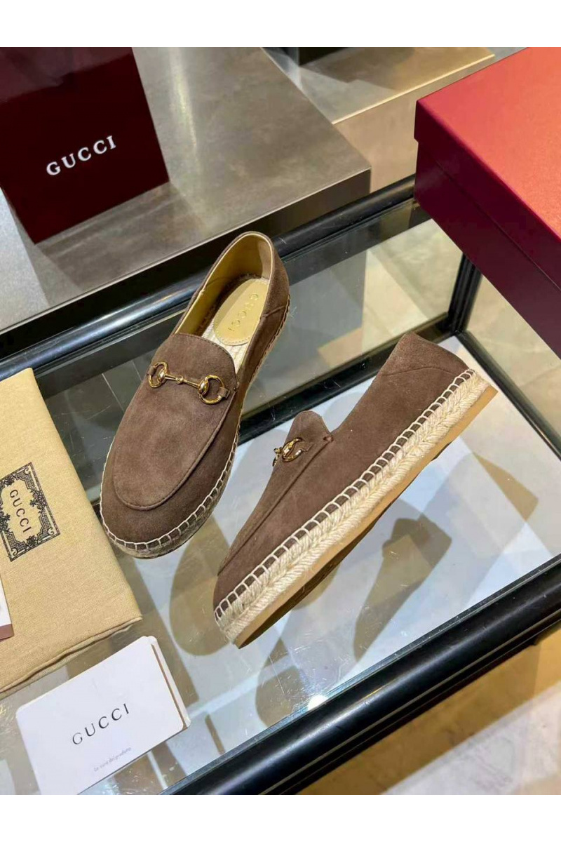 Gucci Женские замшевые лоферы GG Horsebit premium