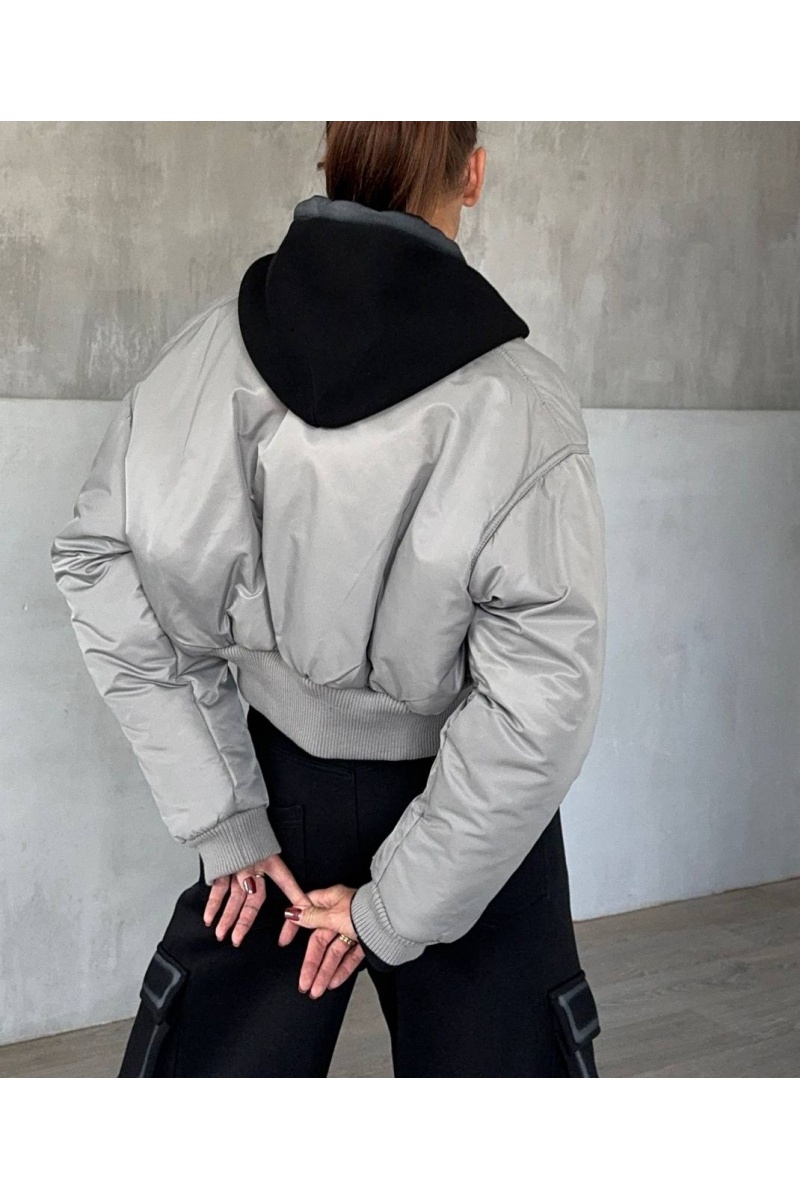 Max Mara Женский бомбер Max Mara серого цвета