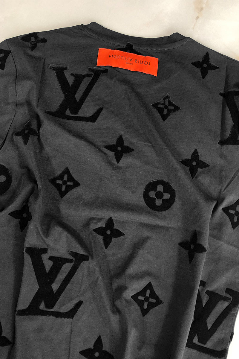 Lоuis Vuittоn Чёрная мужская футболка Monogram All-over