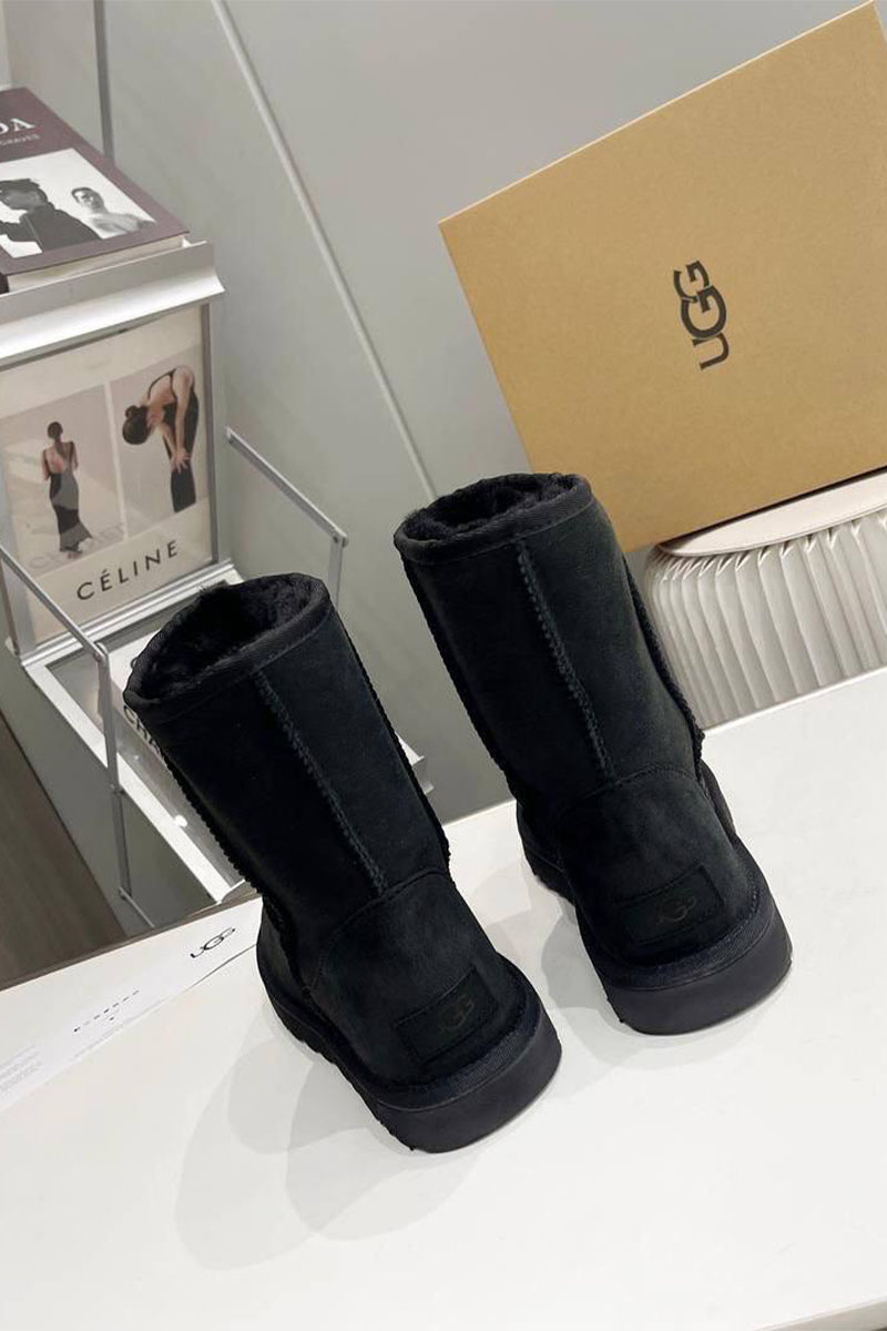 UGG Мужские чёрные ботинки Classic
