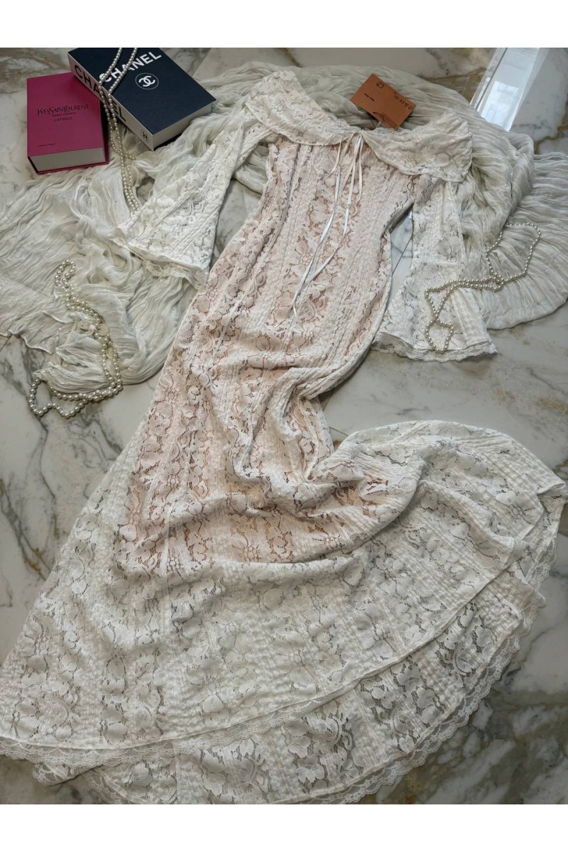 MIU MIU Кружевное женское платье с открытыми плечами 