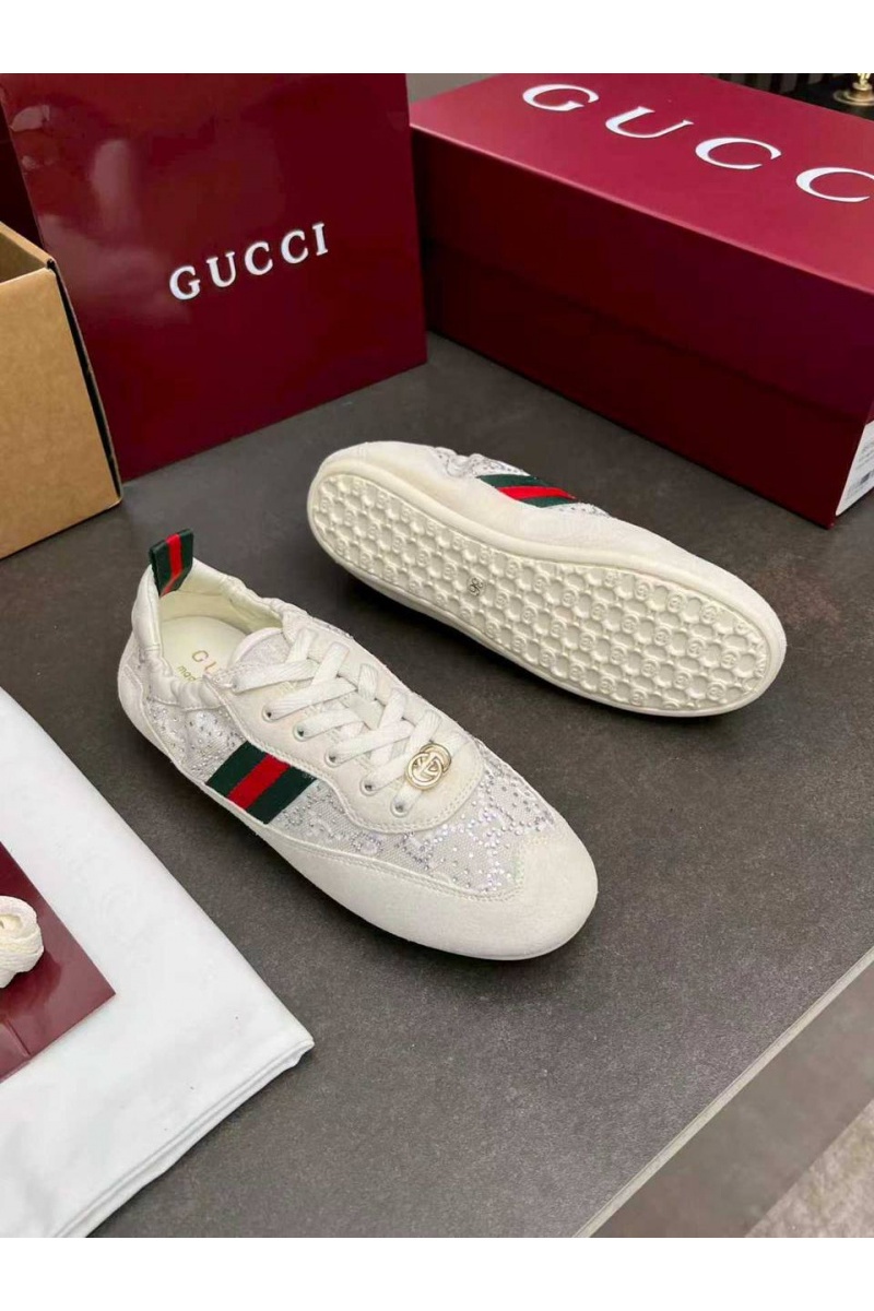 Gucci Женские кроссовки GG Shift premium