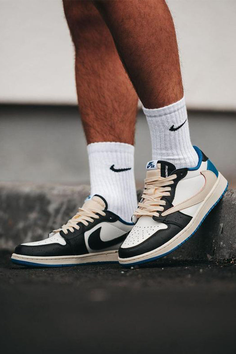 Nike Travis Scott x Fragment x AJ1 Low