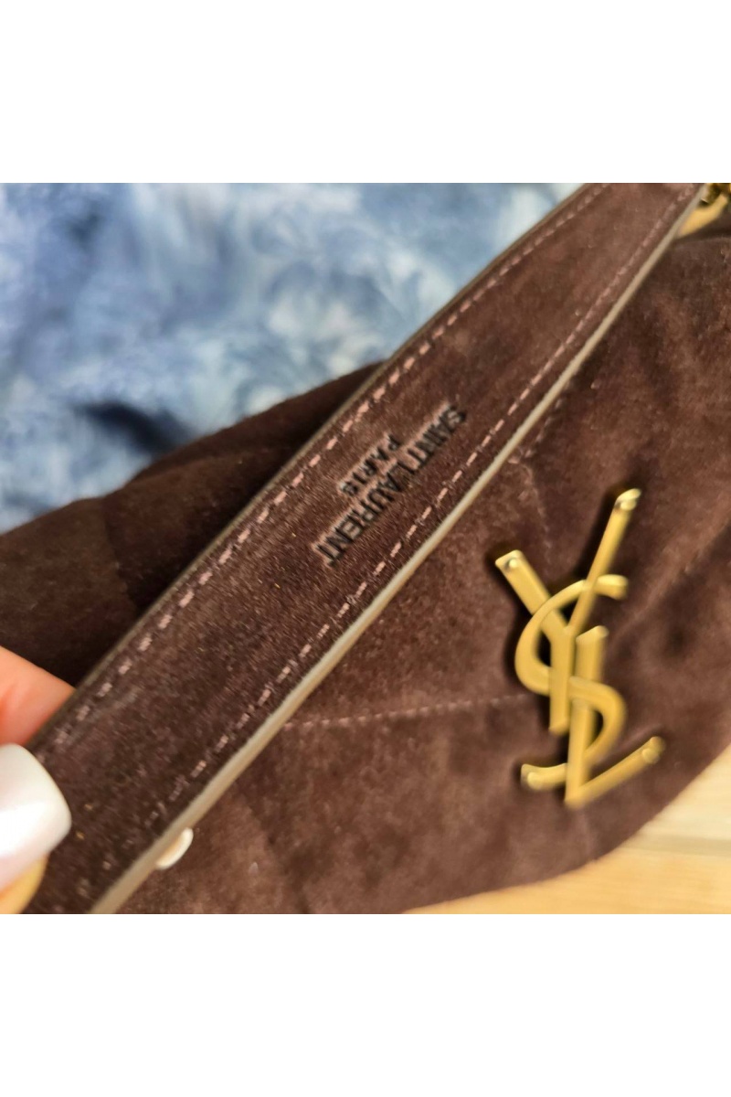 Yves Saint Laurent Замшевая сумка 23x15 см