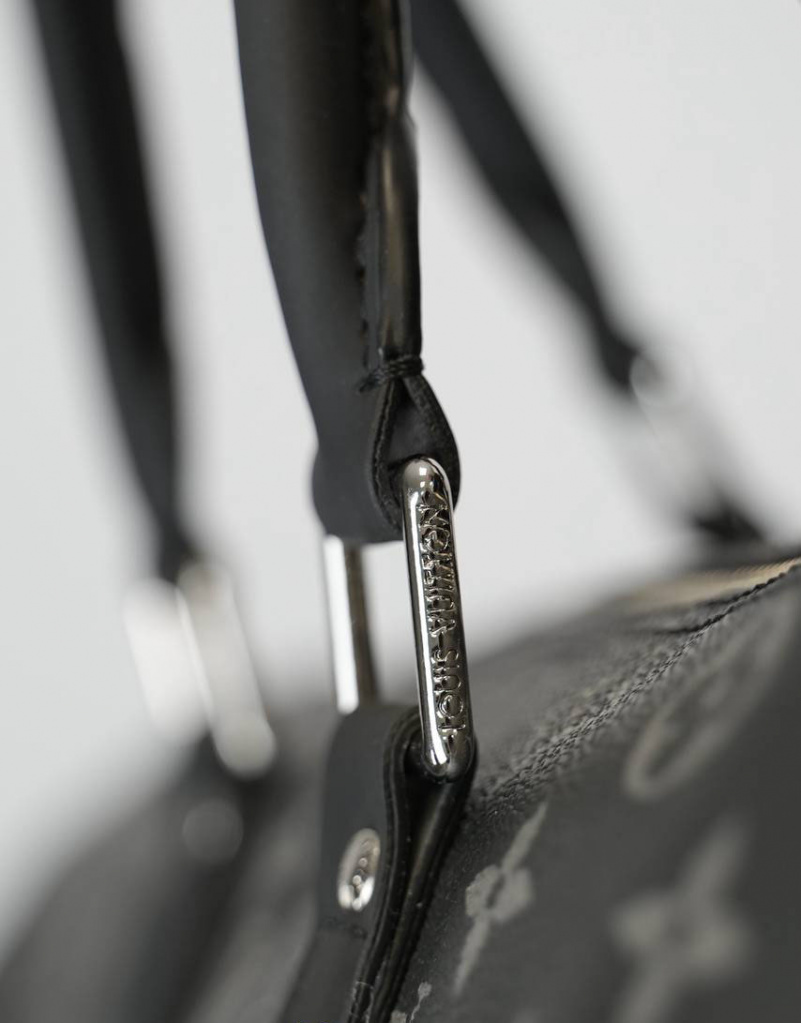 Lоuis Vuittоn Дорожная сумка Keepall Monogram Eclipse 55x30 см