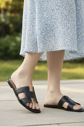 Женские кожаные шлёпанцы Oran