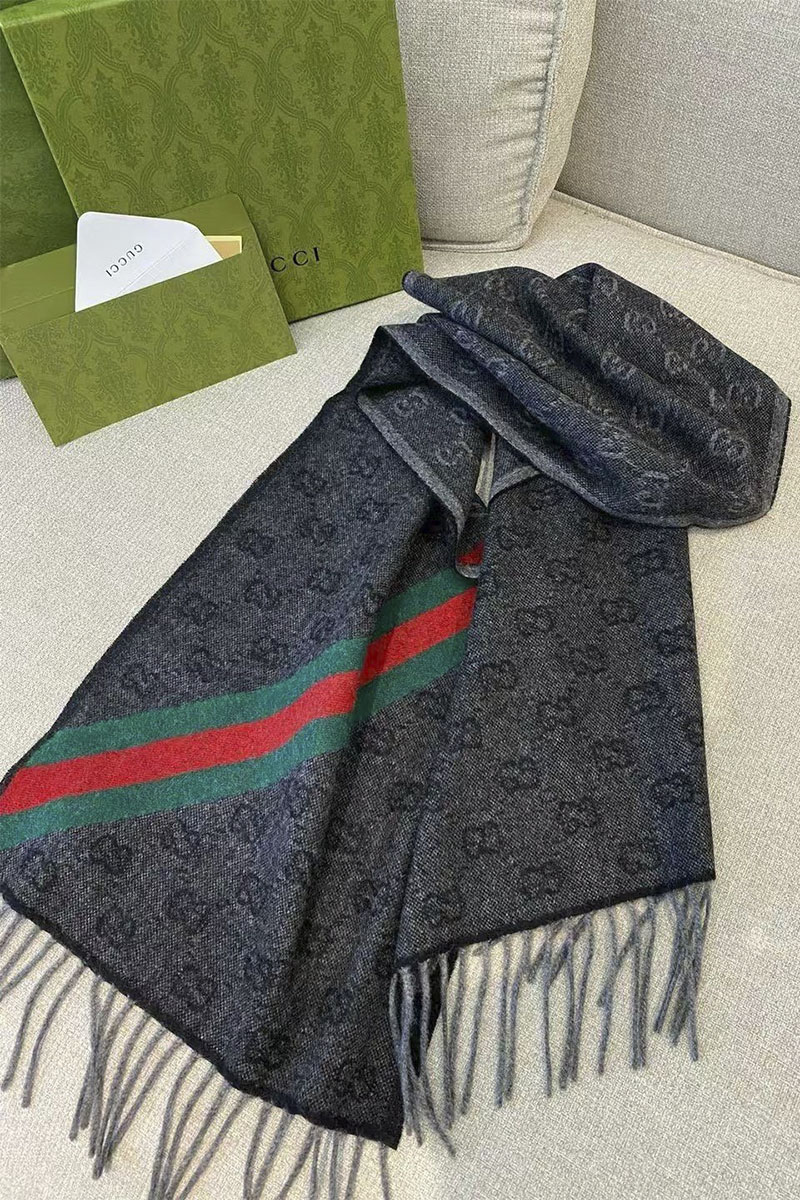 Gucci Шарф GG premium 190x37 см