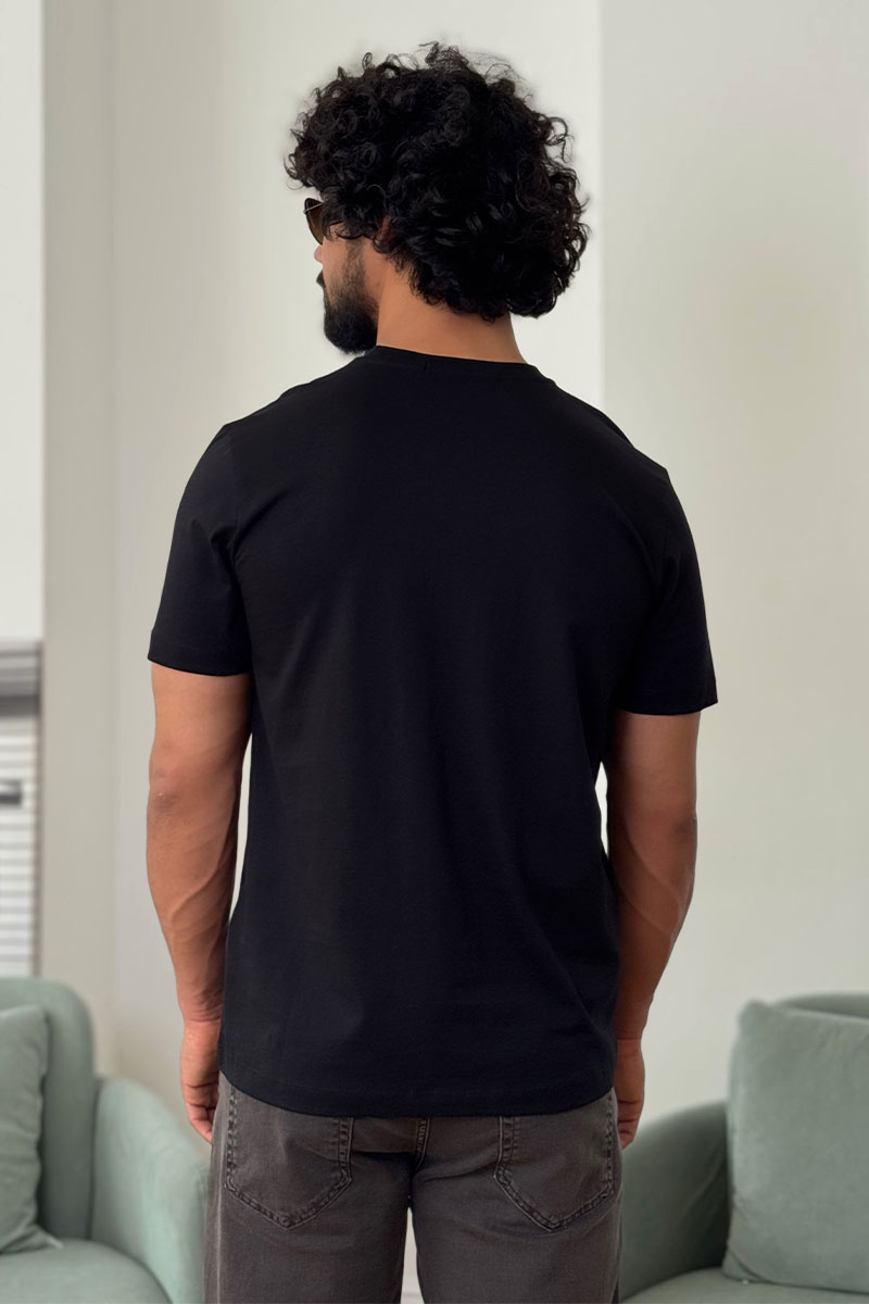Calvin Klein Футболка чёрного цвета embroidered-logo