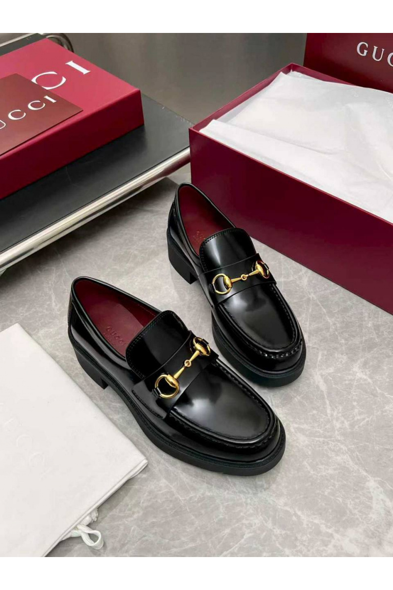 Gucci Женские кожаные лоферы Horsebit premium
