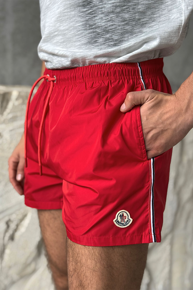 Moncler Мужские красные шорты logo-patch 