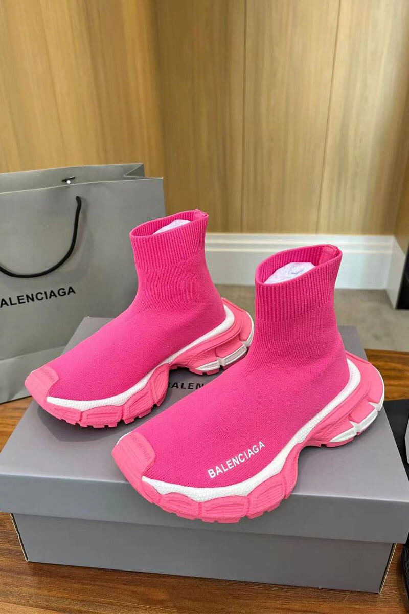 Balenciaga Женские кроссовки розового цвета 