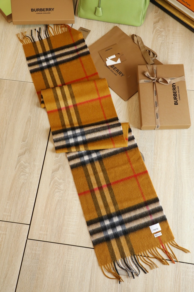 Burberry Шарф Check premium 168x30 см - Brown