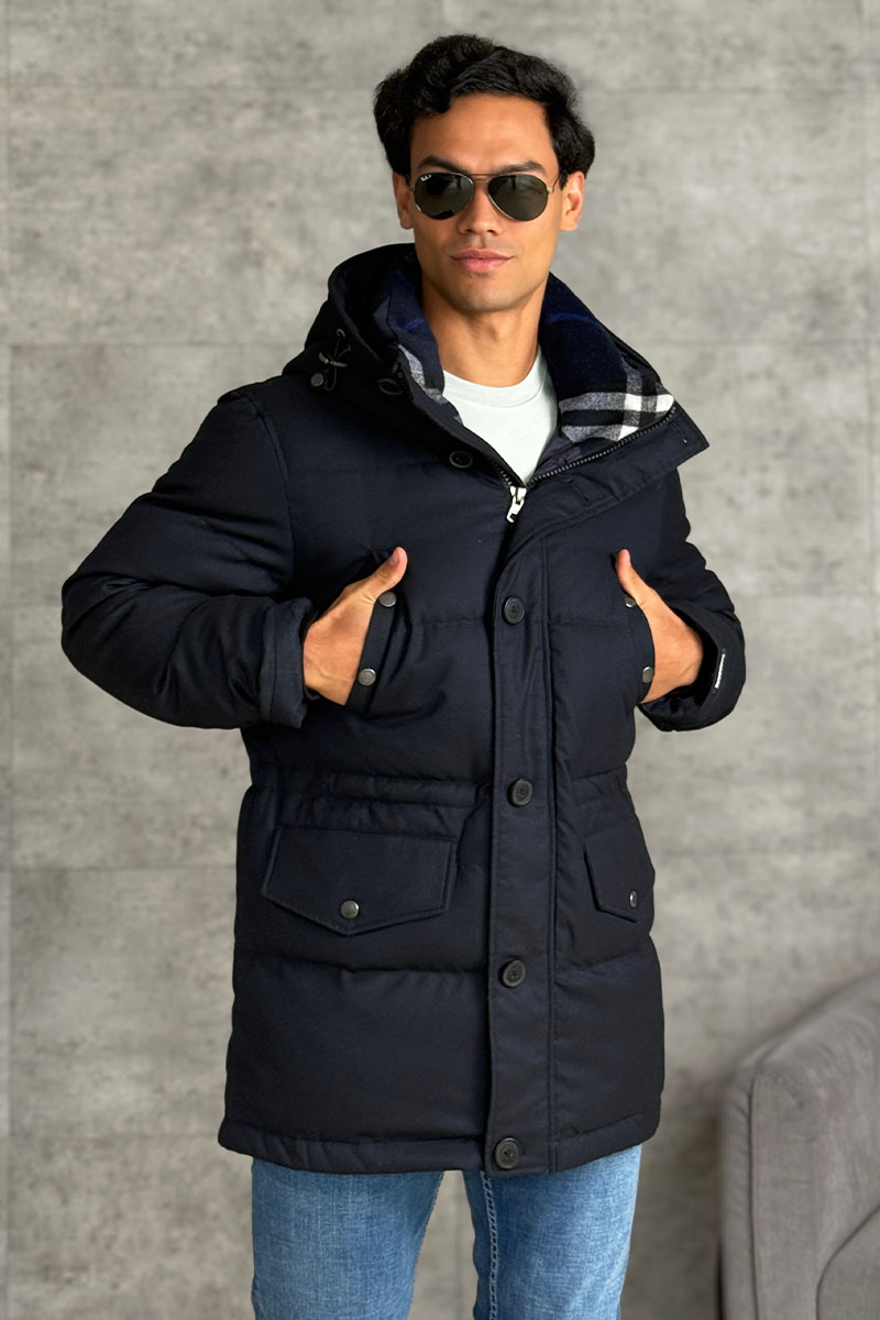 Burberry Мужской тёмно-синий пуховик logo-patch 