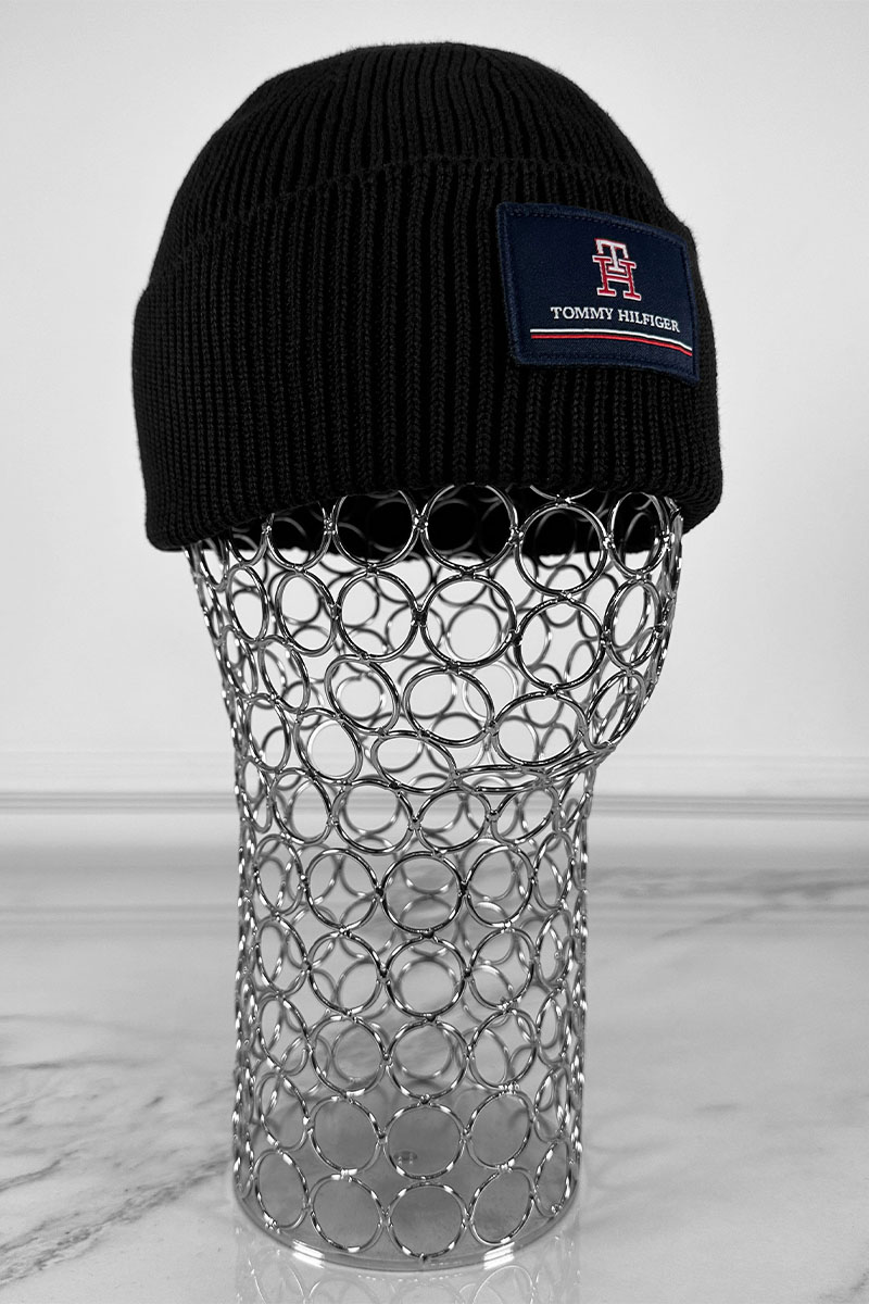 Tommy Hilfiger Мужская чёрная шапка logo-patch