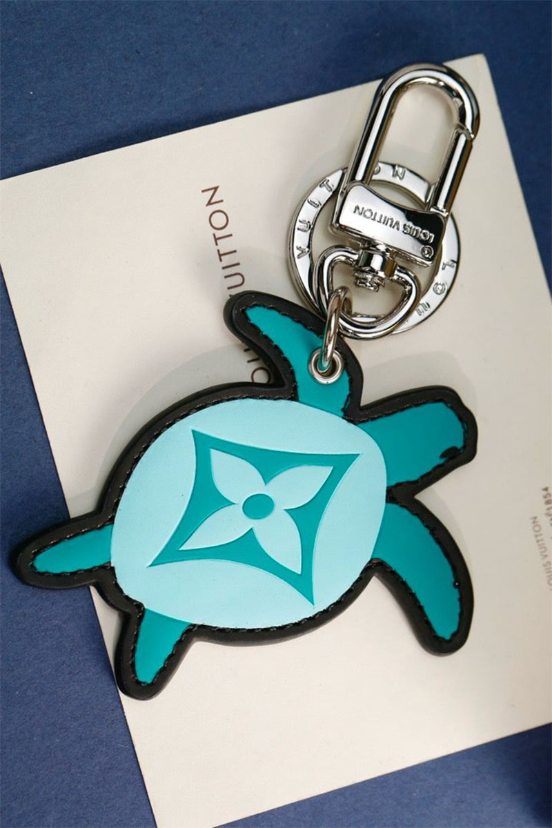 Lоuis Vuittоn Брелок Turtle