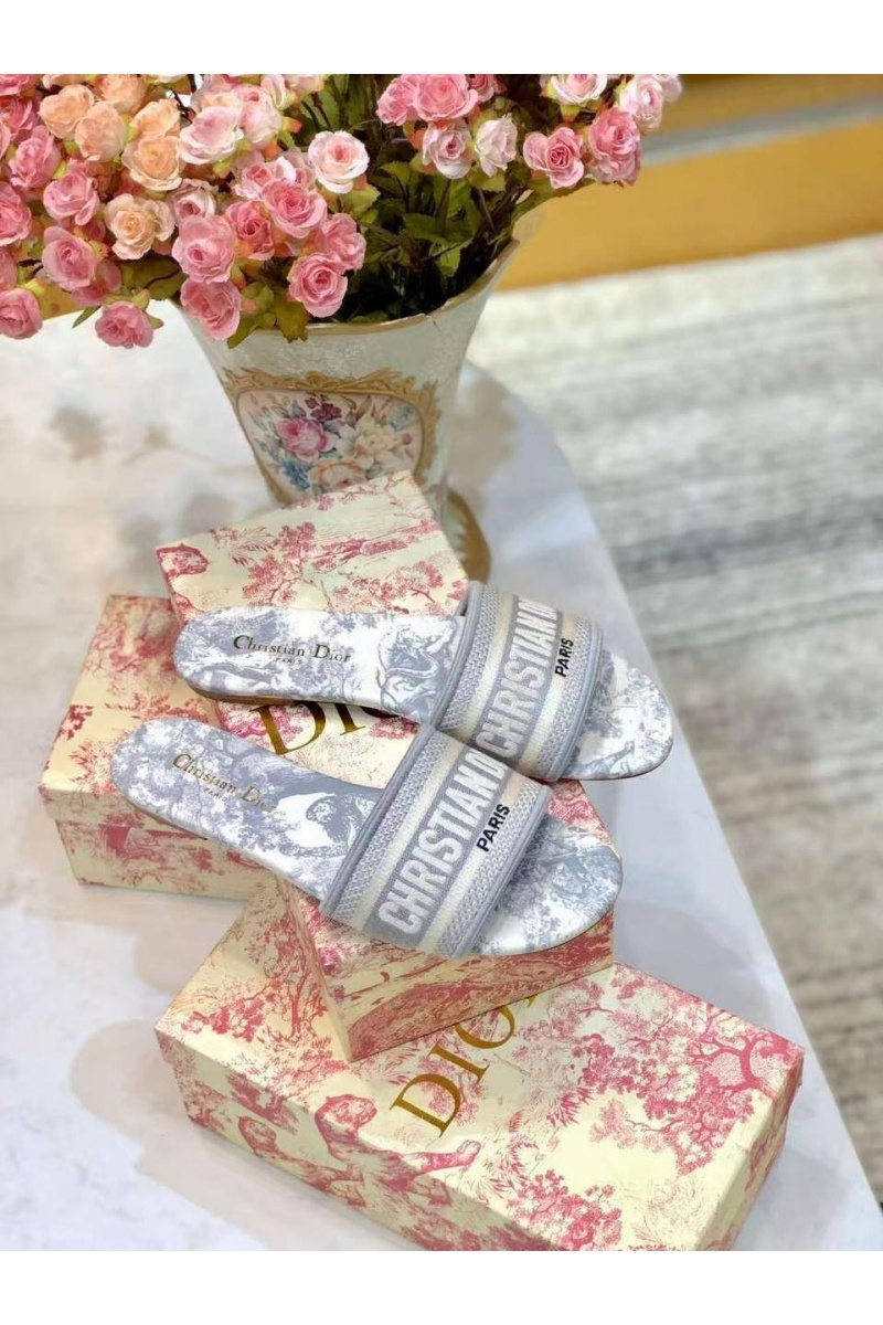 Dior Женские шлепанцы Dway Slide Embroidered Cotton premium