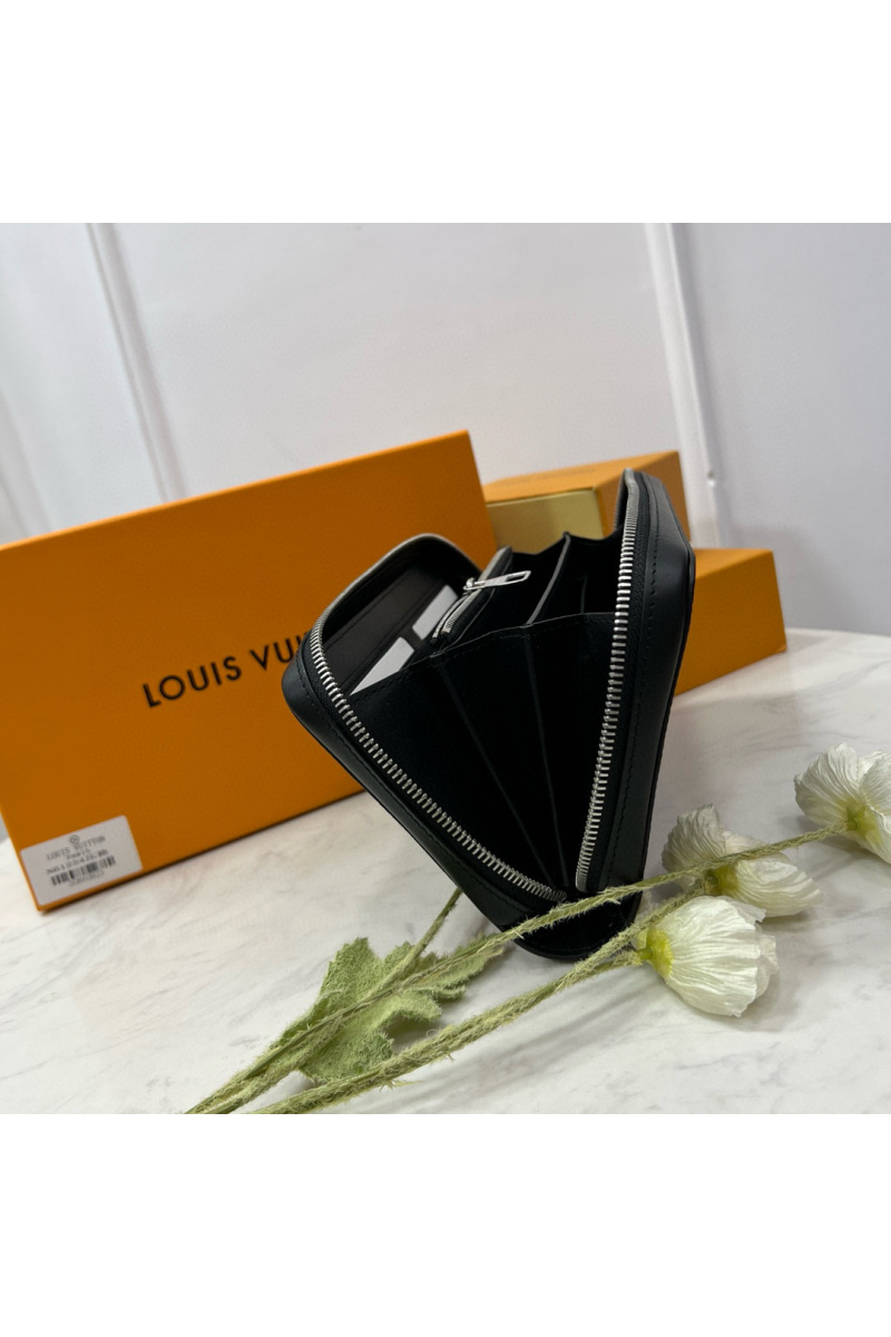 Lоuis Vuittоn Кожаное портмоне  Zippy XL Premium 22x12x5 см
