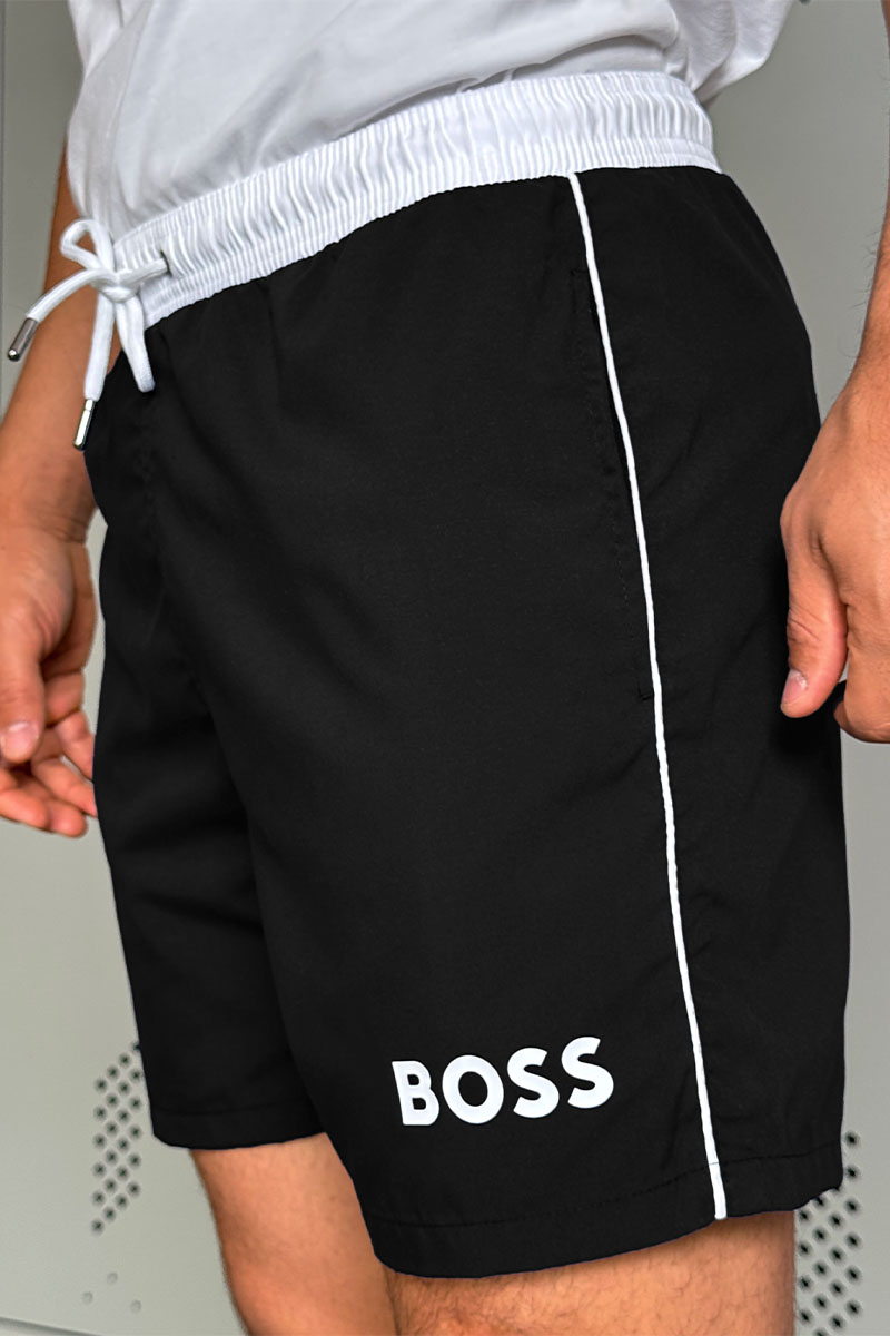 Hugо Воss Мужские чёрные шорты logo-print